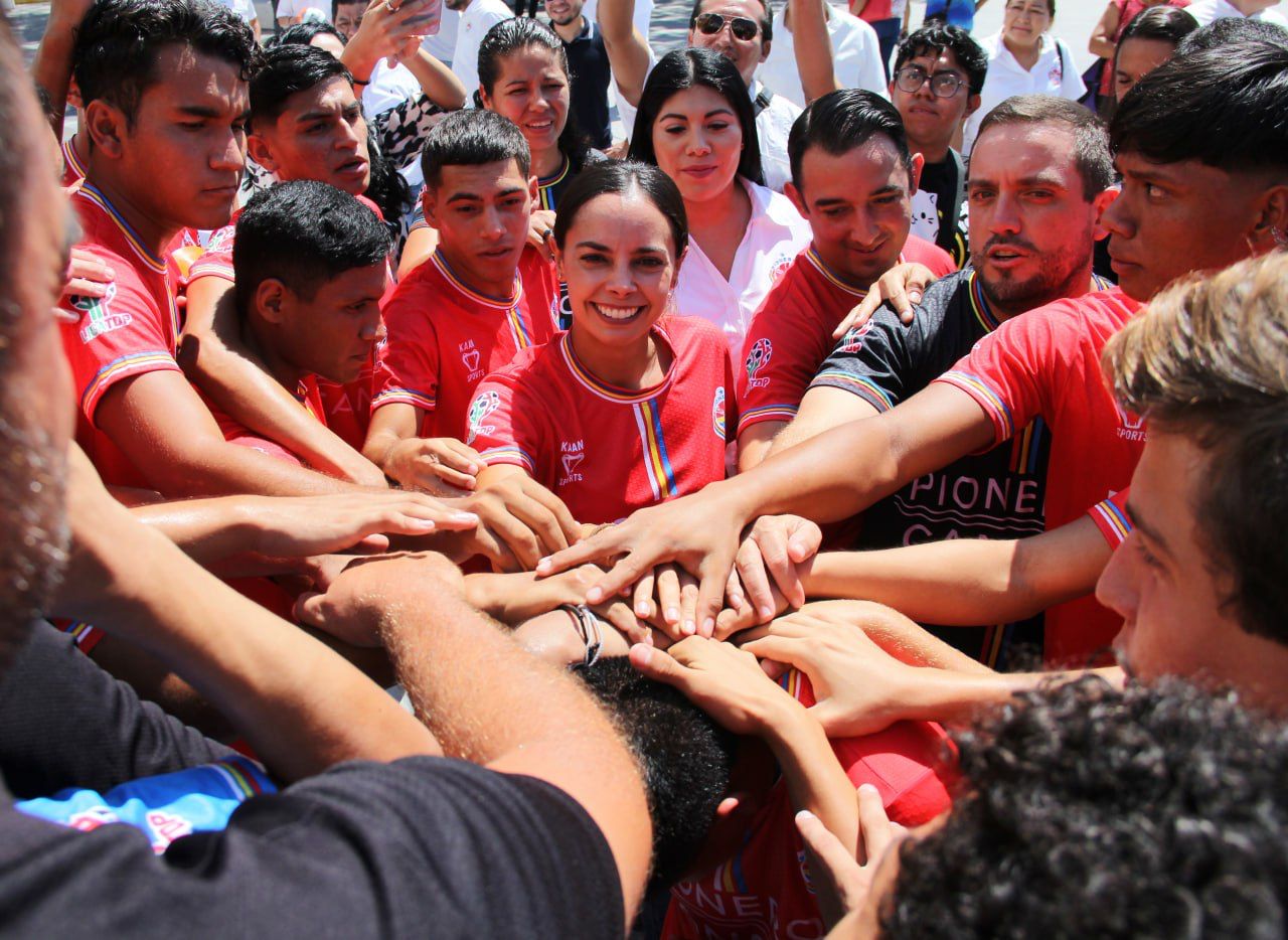 uploads/6/32/01 (690).Jpeg